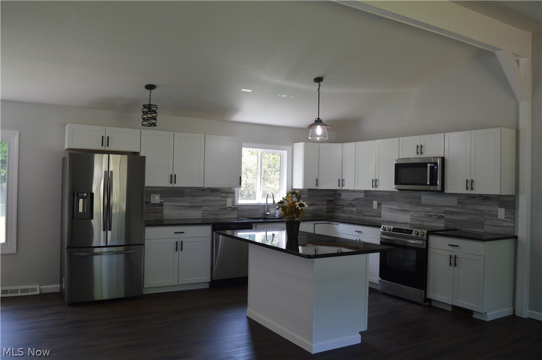 86 Spring Creek Road Northfield, OH 44067 - Photo 7 of 29