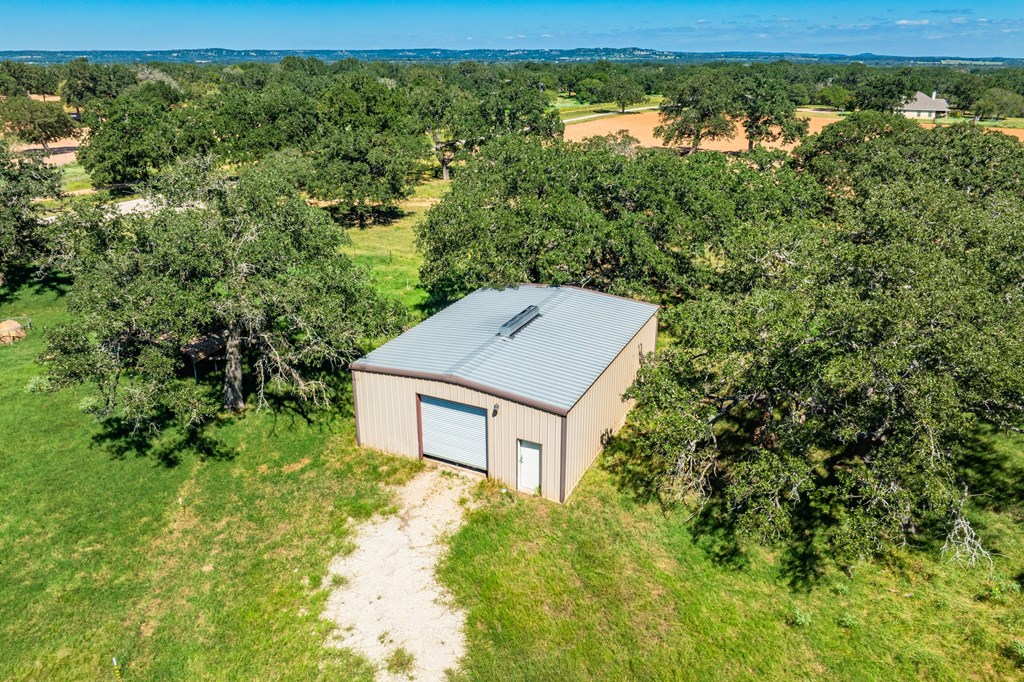 307 Klaerner Road Fredericksburg, TX 78624 - Photo 32 of 32 Gallery Image 32