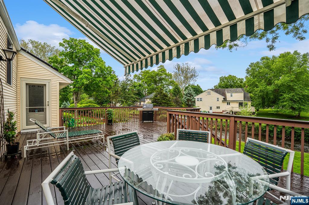 226 Mulberry Place Ridgewood, NJ 07450 - Photo 38 of 46