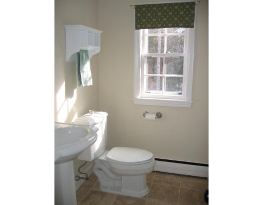 18 Roundtop Road Boxford, MA 01921 - Photo 14 of 16