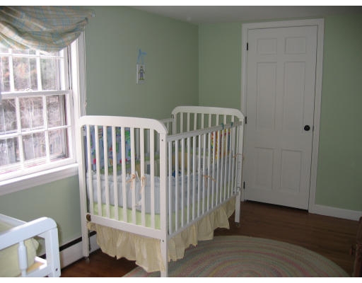 18 Roundtop Road Boxford, MA 01921 - Photo 10 of 16