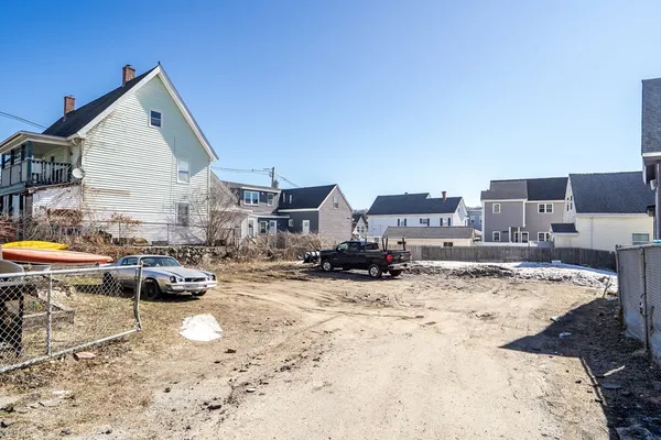 $1,399,900 | 708-710 Central Street, Lowell, MA 01852