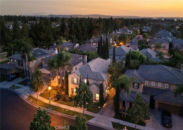 $2,588,000 | 8 Upland, Irvine, CA 92602