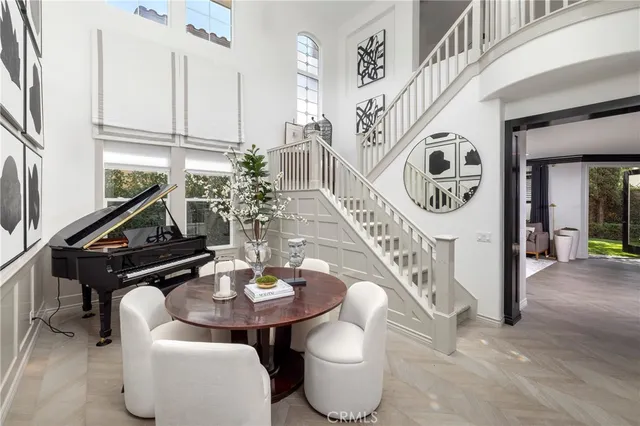 $2,588,000 | 8 Upland, Irvine, CA 92602