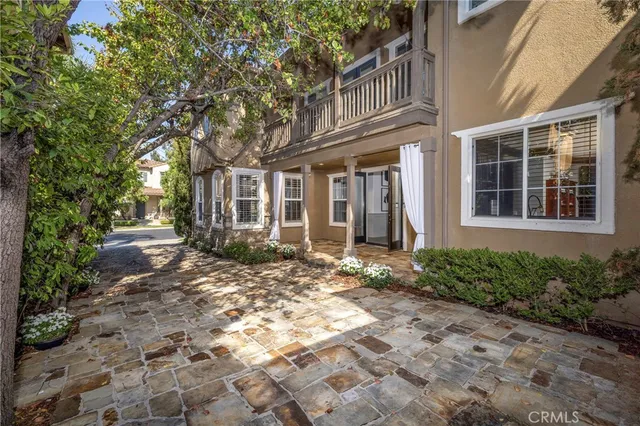 $2,588,000 | 8 Upland, Irvine, CA 92602