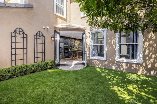 $2,588,000 | 8 Upland, Irvine, CA 92602