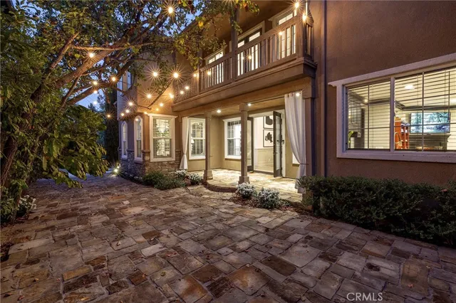 $2,588,000 | 8 Upland, Irvine, CA 92602