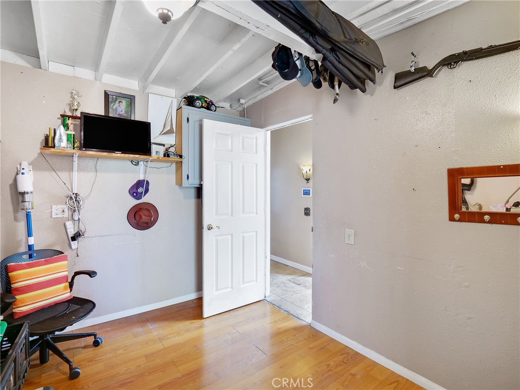 820 Raintree Place Vista, CA 92084 - Photo 21 of 29 a view of a livingroom with furniture and a window