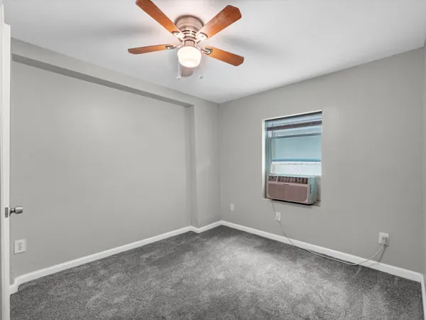 $1,600 | 1811 39th Street, Unit 1, Galveston, TX 77550