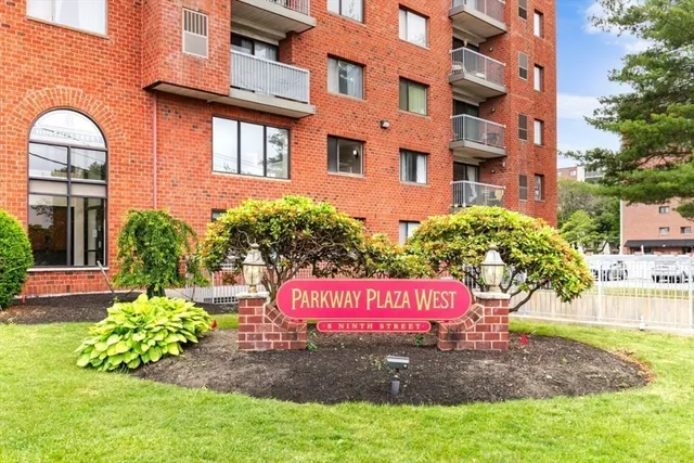 $599,900 | 8 9th Street, Unit 303, Medford, MA 02155