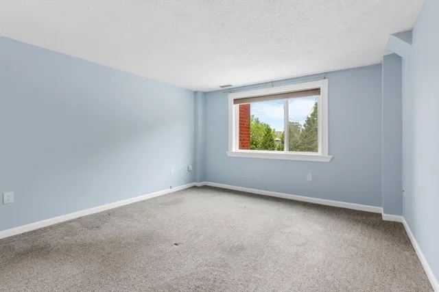 $599,900 | 8 9th Street, Unit 303, Medford, MA 02155