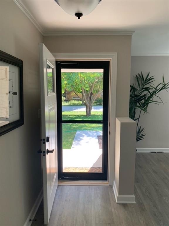 7002 Spring Mill Road Indianapolis, IN 46260 - Photo 2 of 27 Gallery Image 2