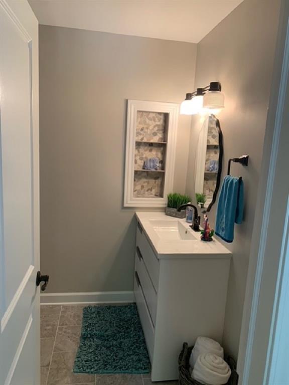 7002 Spring Mill Road Indianapolis, IN 46260 - Photo 21 of 27 Gallery Image 21