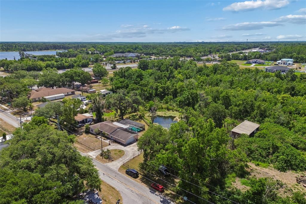 212 Crystal Lake Road Lutz, FL 33548 - Photo 21 of 25