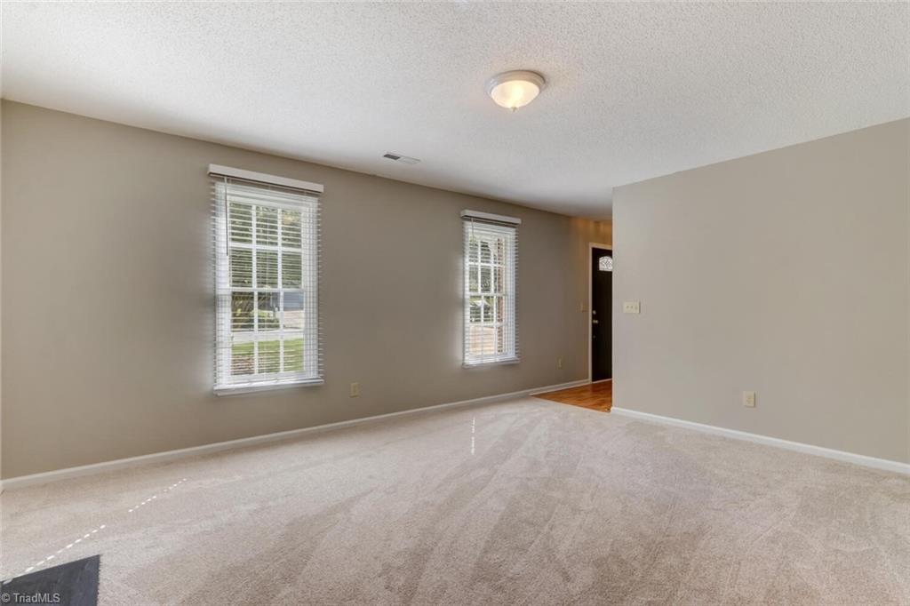 4211 Braddock Road High Point, NC 27265 - Photo 7 of 26 Gallery Image 7