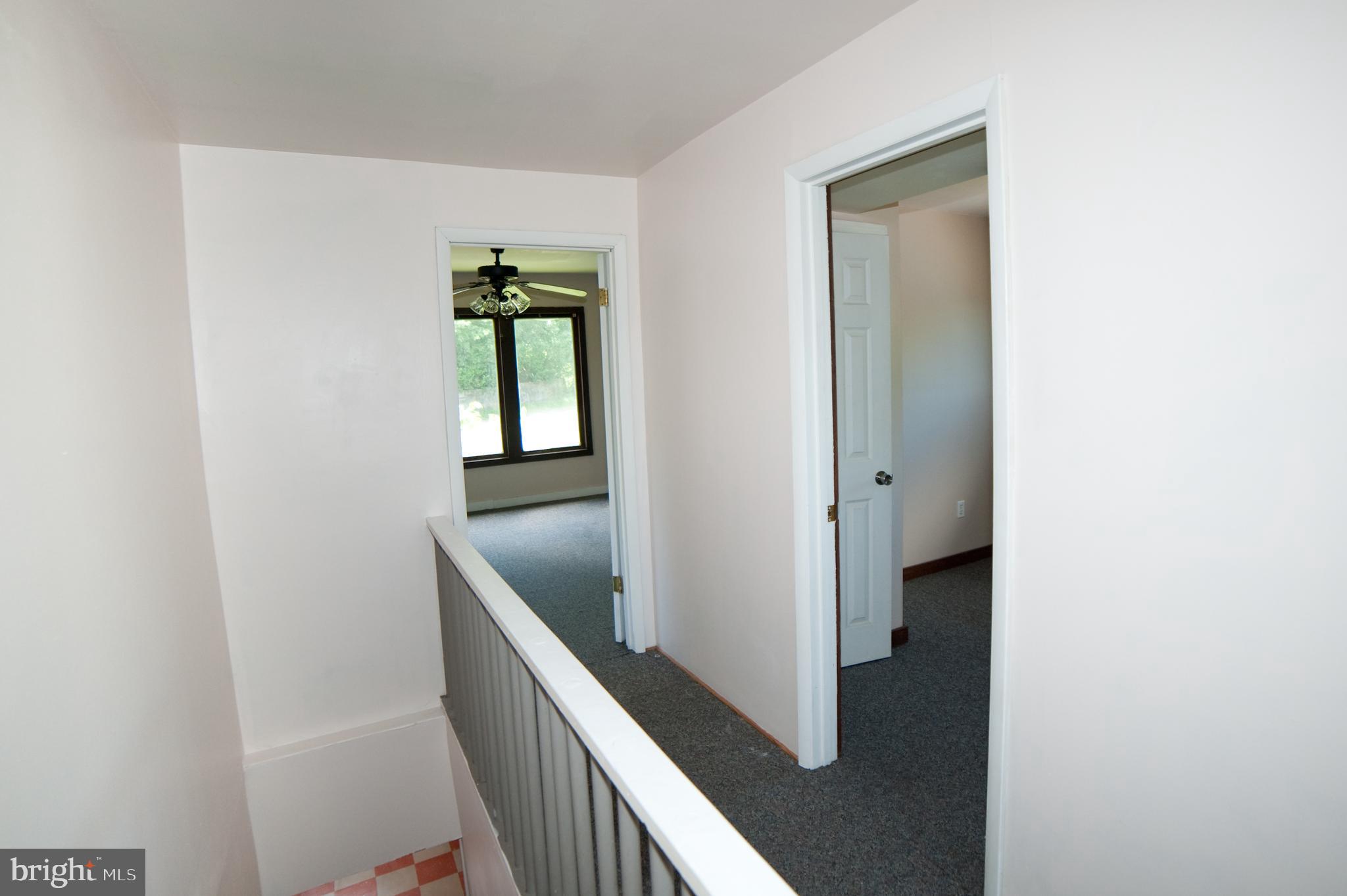 17511 Top Row Road Southwest Frostburg, MD 21532 - Photo 13 of 27 open concept bdrm level