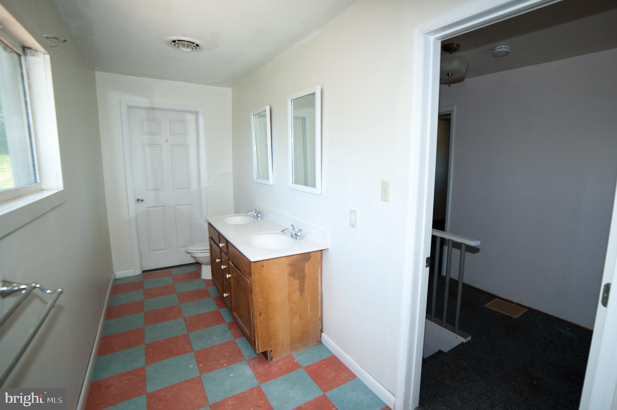 17511 Top Row Road Southwest Frostburg, MD 21532 - Photo 16 of 27 bath
