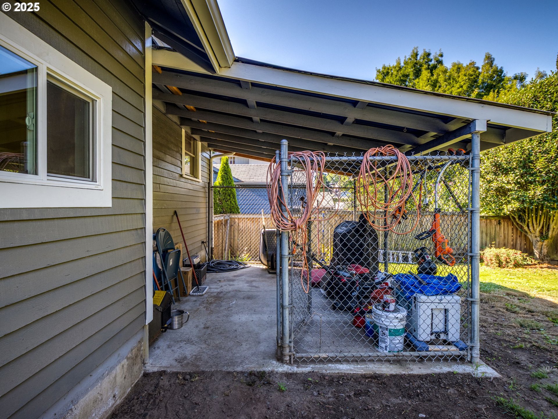 4731 Northeast 106th Avenue Portland, OR 97220 - Photo 39 of 44 a view of a patio