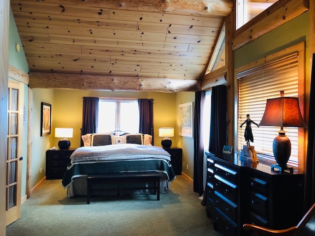 11328 Center Road Traverse City, MI 49686 - Photo 20 of 38 1872804-21.JPG