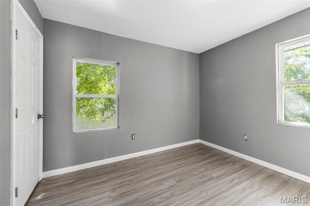320 Lanark Road St. Louis, MO 63137 - Photo 13 of 23