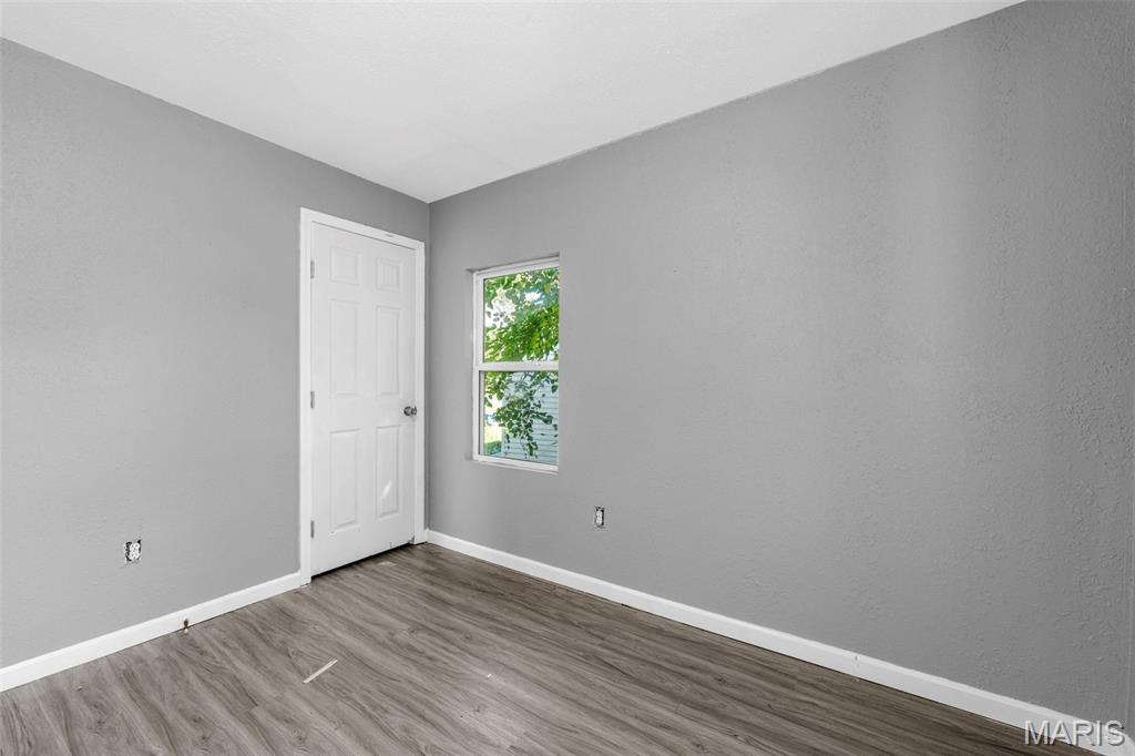 320 Lanark Road St. Louis, MO 63137 - Photo 14 of 23