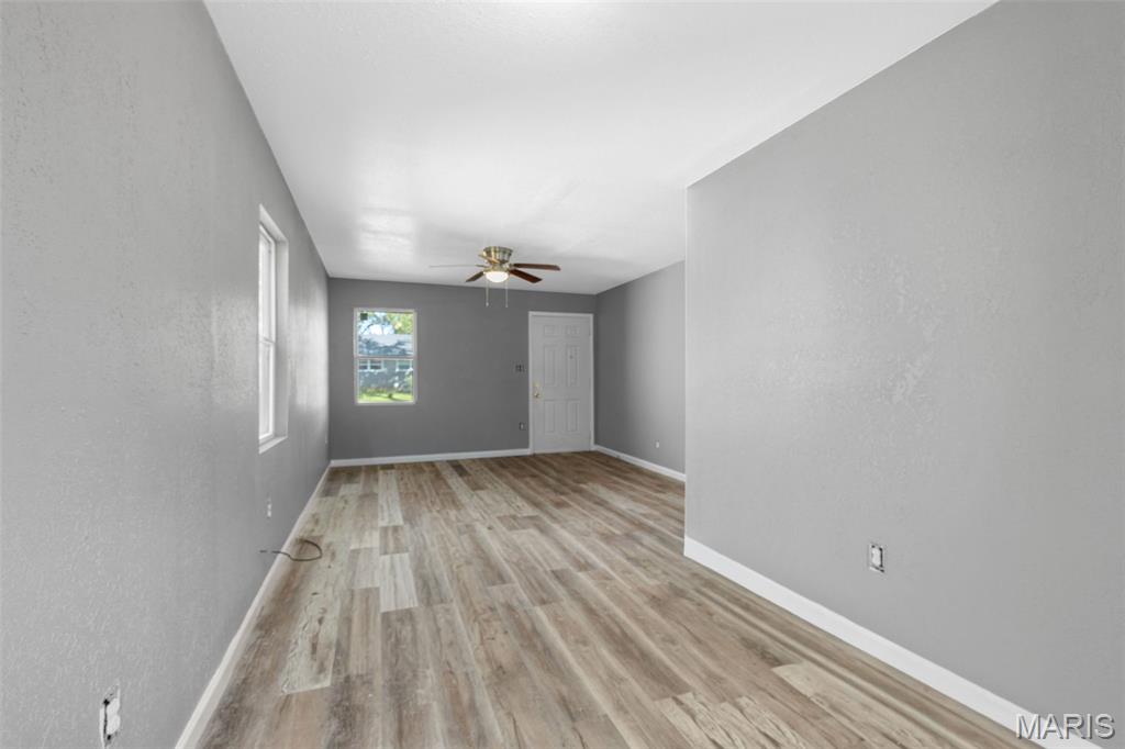 320 Lanark Road St. Louis, MO 63137 - Photo 6 of 23