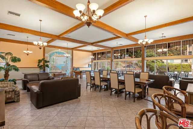 $3,200 | 6732 Hillpark Drive, Unit 307, Los Angeles, CA 90068