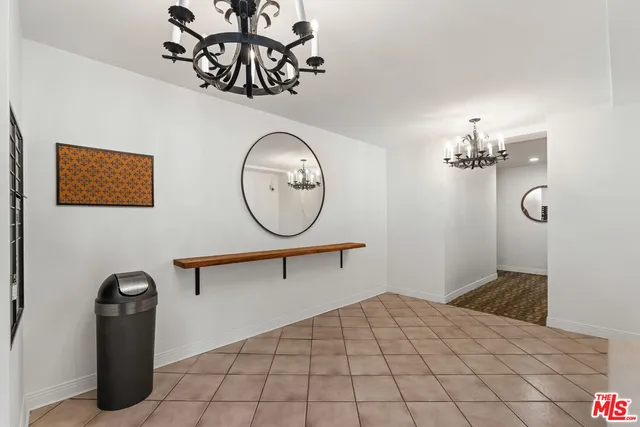 $3,200 | 6732 Hillpark Drive, Unit 307, Los Angeles, CA 90068