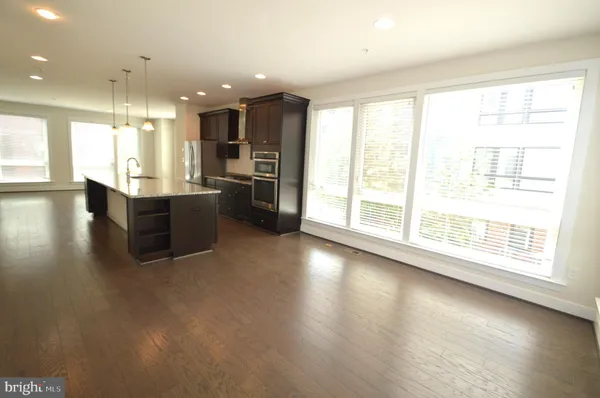 $4,750 | 408 Stabler Lane, Alexandria, VA 22304