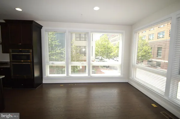 $4,750 | 408 Stabler Lane, Alexandria, VA 22304
