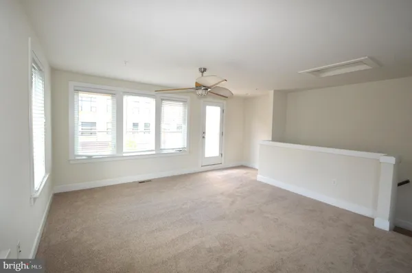 $4,750 | 408 Stabler Lane, Alexandria, VA 22304