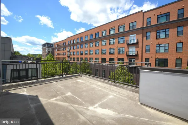$4,750 | 408 Stabler Lane, Alexandria, VA 22304