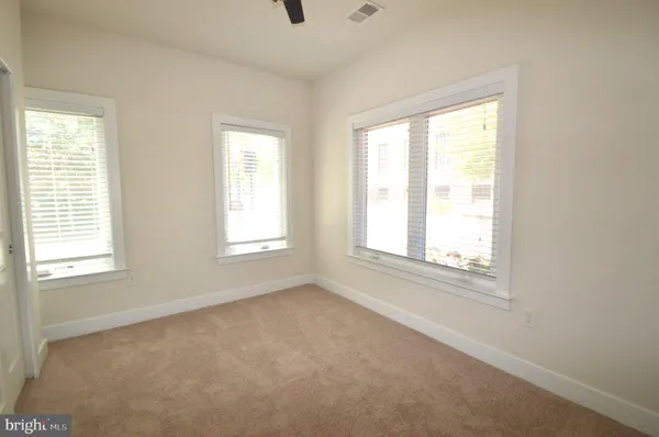 $4,750 | 408 Stabler Lane, Alexandria, VA 22304
