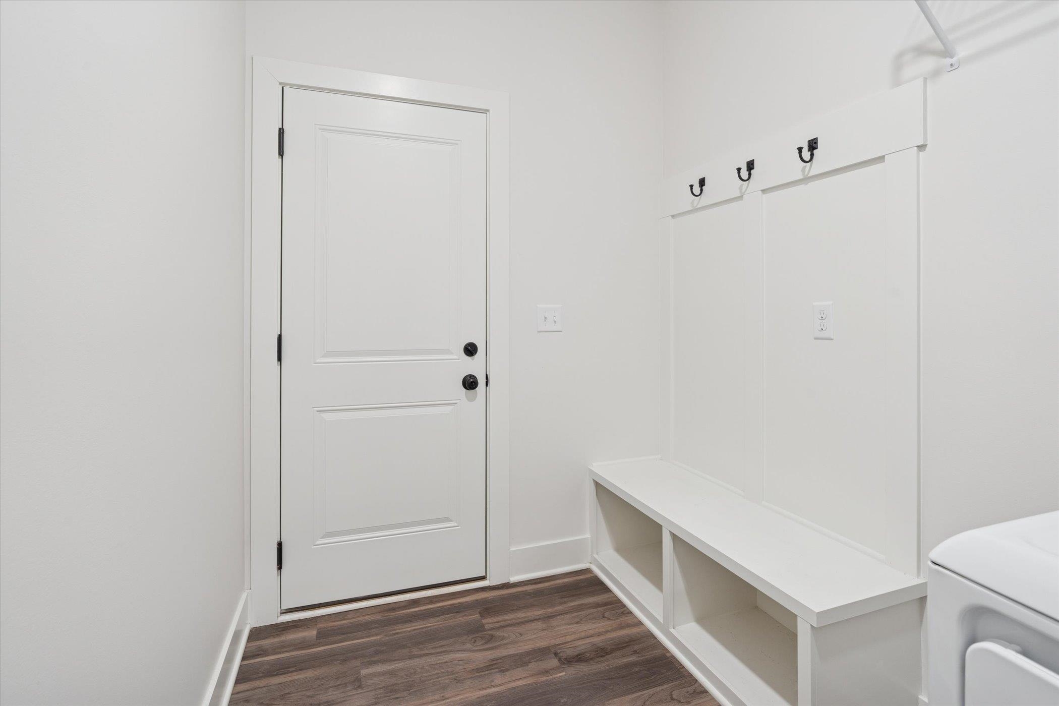 505 Anjali Court Sycamore, IL 60178 - Photo 43 of 47 a view of an empty walk in closet