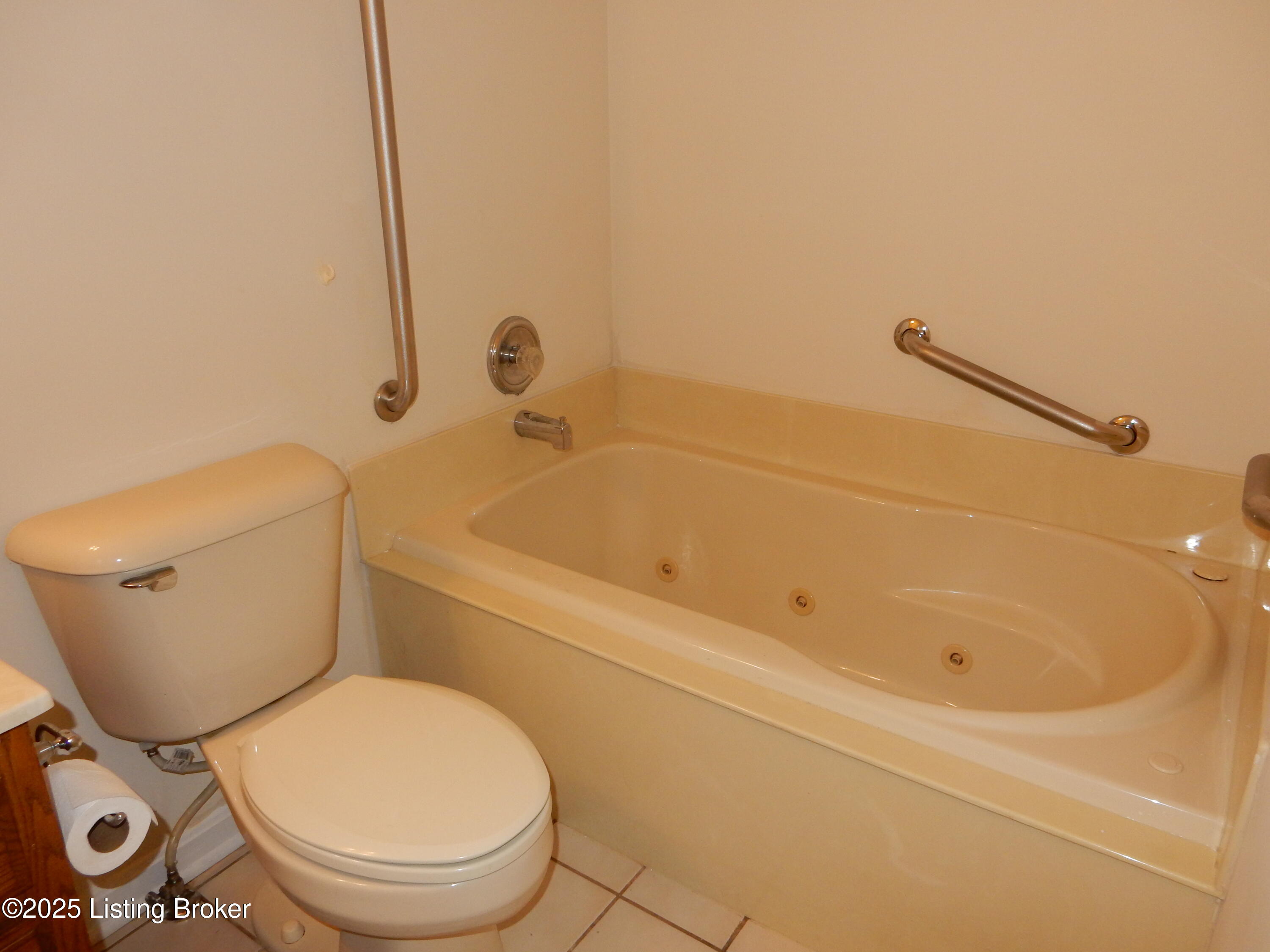 239 Tanglewood Road Shepherdsville, KY 40165 - Photo 19 of 32 DSCN8587