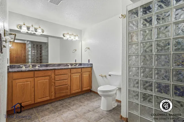 $795,000 | 5309 East 22nd Street, Casper, WY 82609