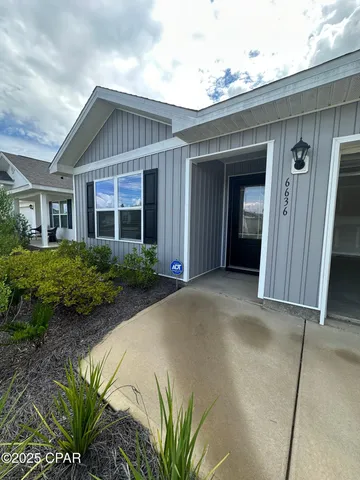 $1,900 | 6636 Slabinski Lane, Panama City, FL 32404