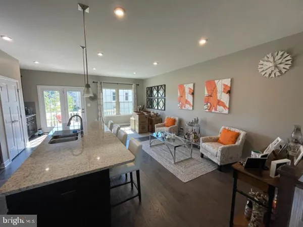 $3,600 | 18157 Red Mulberry Road, Dumfries, VA 22026