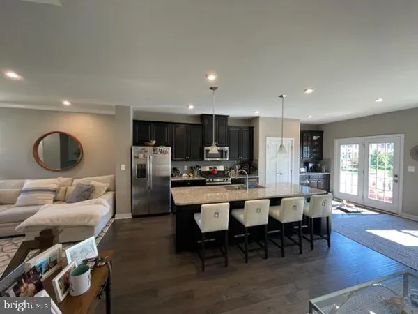 $3,600 | 18157 Red Mulberry Road, Dumfries, VA 22026