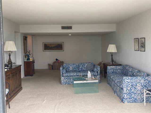 3800 Washington Road, Unit 305 West Palm Beach, FL 33405 - Photo 11 of 14 IMG_2786
