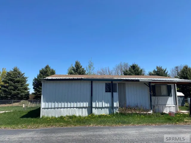 $69,900 | 448 Highway 26, Unit 37, Blackfoot, ID 83221