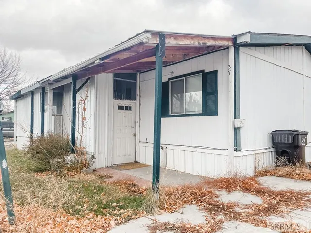 $69,900 | 448 Highway 26, Unit 37, Blackfoot, ID 83221