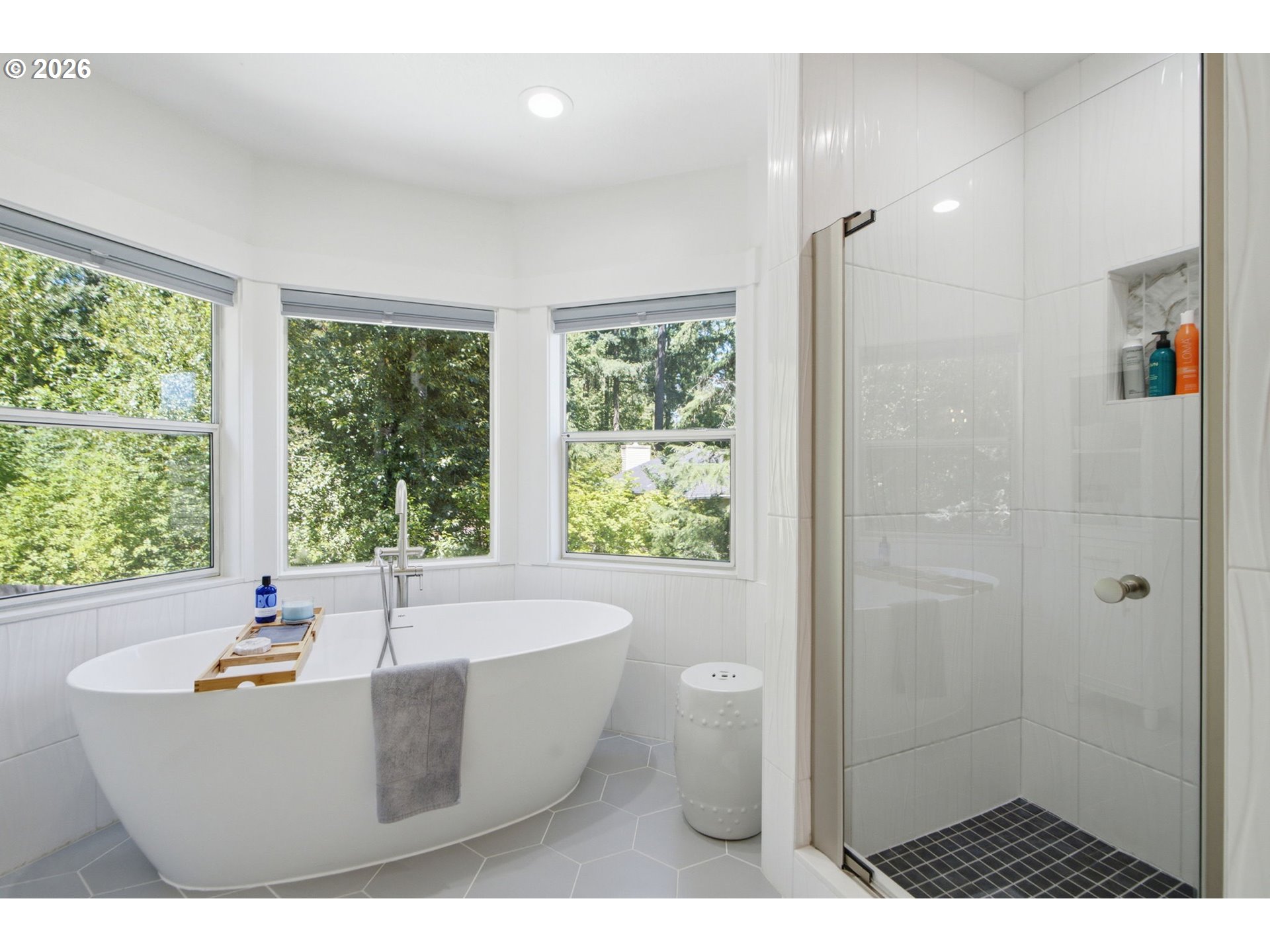 4123 Southwest Comus Street Portland, OR 97219 - Photo 30 of 42 Gallery Image 30