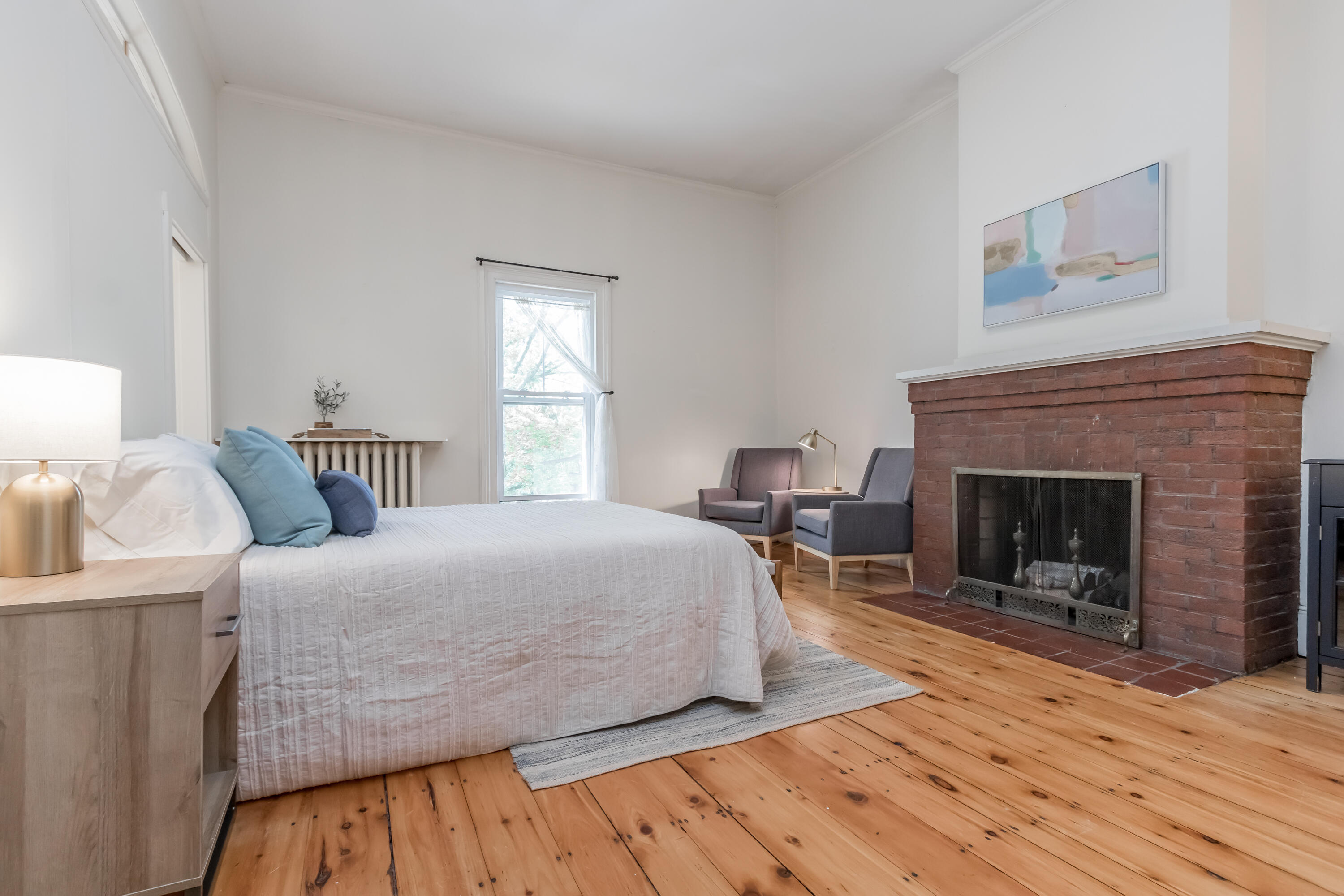 35 Deering Street, Unit 2 Portland, ME 04101 - Photo 27 of 39 Primary Bedroom