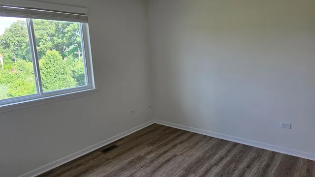 $2,850 | 1521 Saddle Lane, Aurora, IL 60505