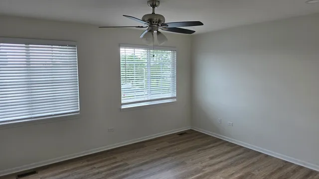 $2,850 | 1521 Saddle Lane, Aurora, IL 60505