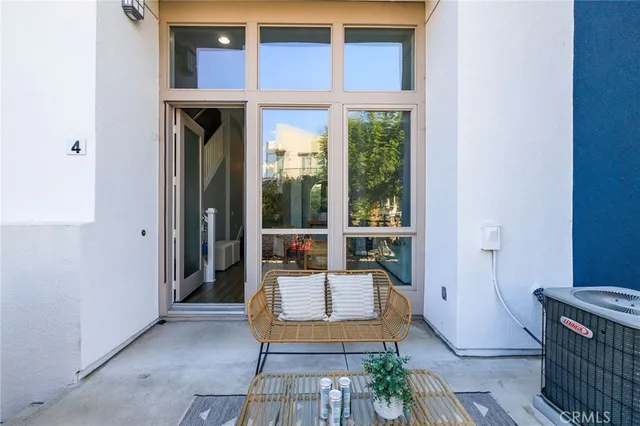 $999,000 | 5408 West 149th Place, Unit 4, Hawthorne, CA 90250
