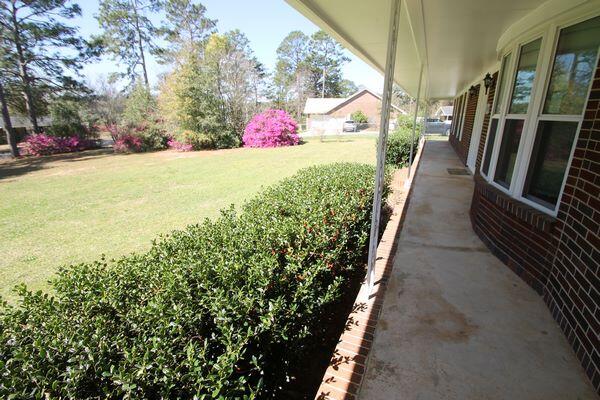 223 Ridge Drive Crestview, FL 32536 - Photo 2 of 44 IMG_4286