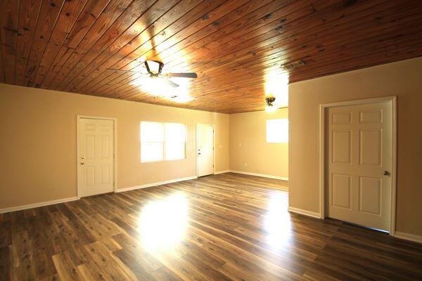 223 Ridge Drive Crestview, FL 32536 - Photo 35 of 44 IMG_4317