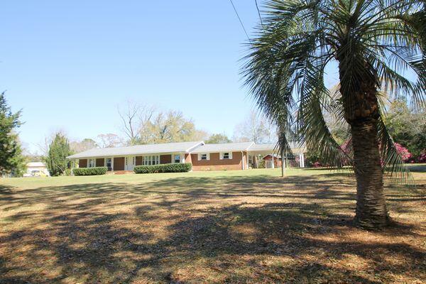 223 Ridge Drive Crestview, FL 32536 - Photo 43 of 44 Front exterior